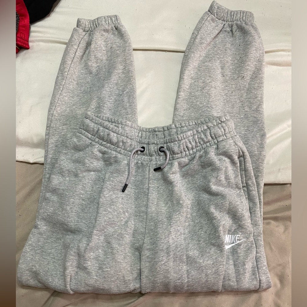 Nike sweats selling as is